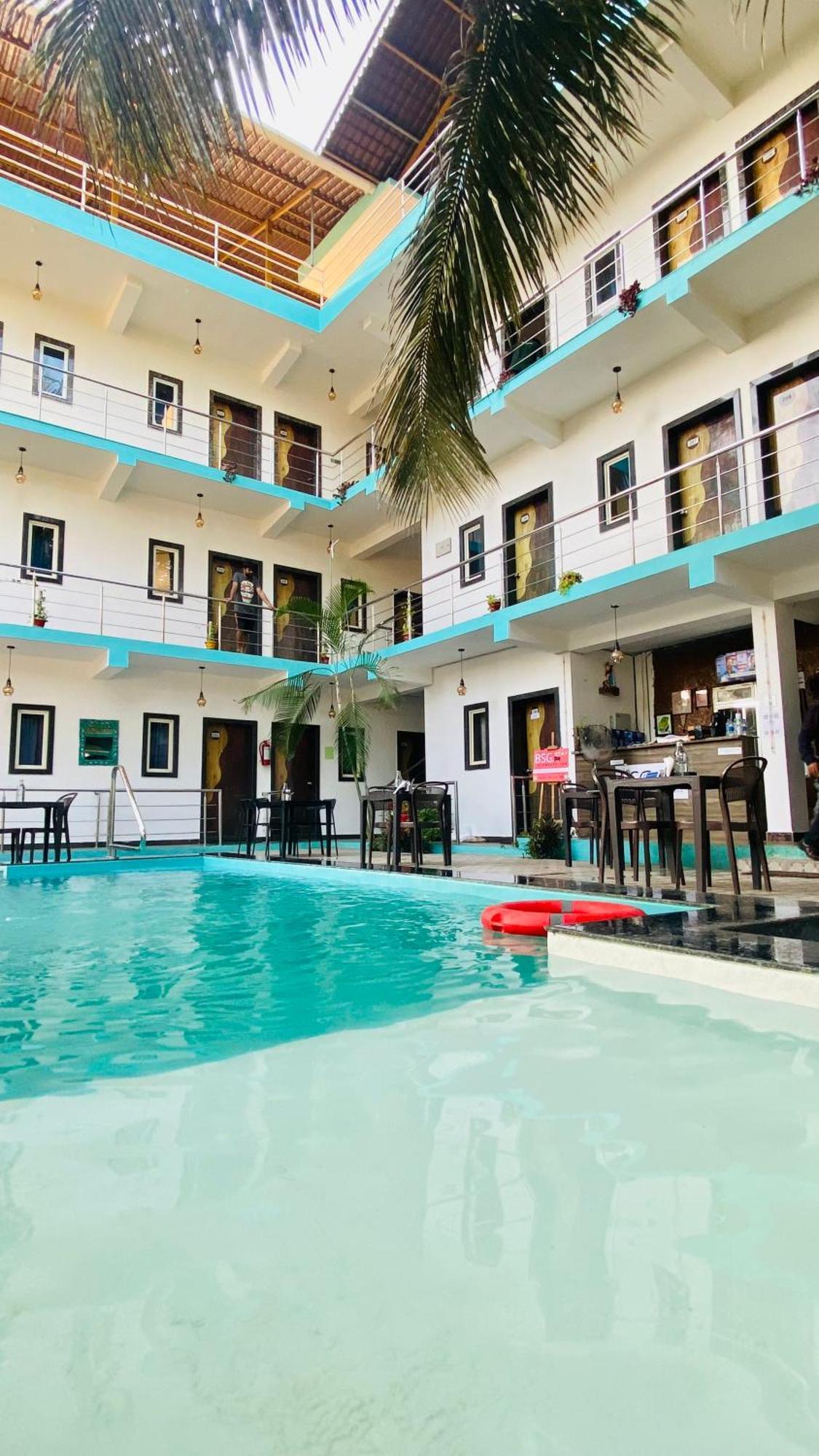 Bsg Stay - Turtle Beach Morjim Goa Extérieur photo