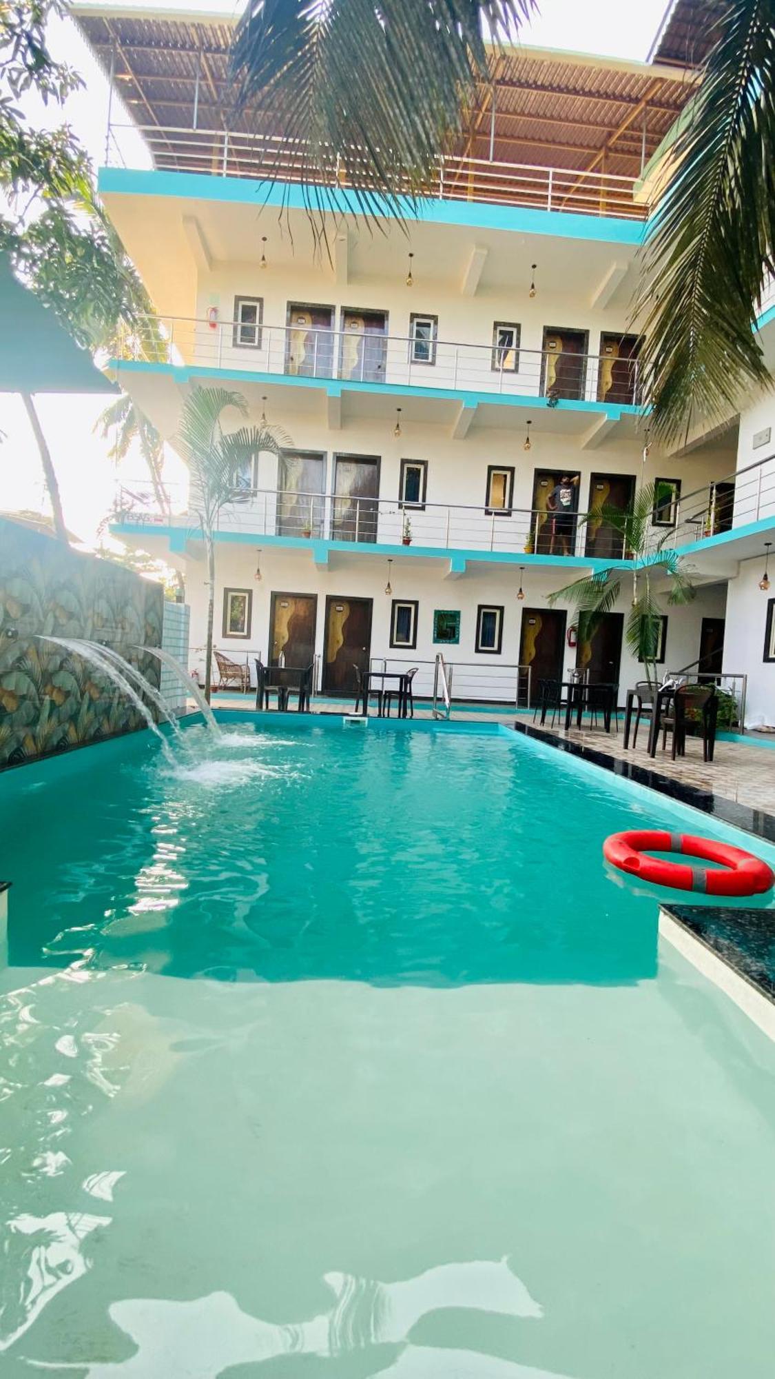 Bsg Stay - Turtle Beach Morjim Goa Extérieur photo